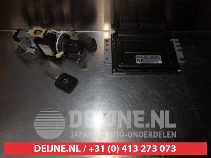 Nissan Primera Steuergerät Motormanagement O344514