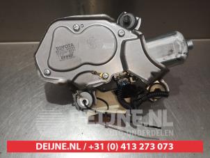 Toyota Avensis Ruitenwissermotor achter O301425 foto 2