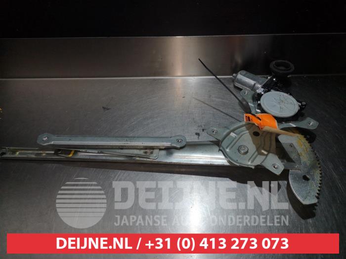 Daihatsu Terios Fenstermechanik 4-türig links vorne O275942