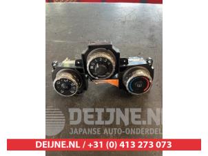 Daihatsu Terios Heater control panel O306172 photo 2