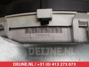 Honda CR-V Kilometerteller KM O304887 foto 3