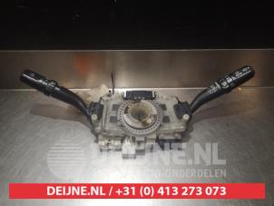 Gebruikte Combischakelaar Stuurkolom Toyota Land Cruiser (J12) 3.0 D-4D 16V Prijs € 20,00 Margeregeling aangeboden door V.Deijne Jap.Auto-onderdelen BV