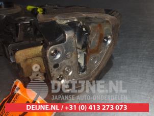 Toyota Landcruiser Rear door mechanism 4-door, right O281816 photo 3