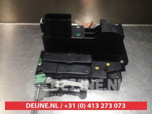 Mazda Tribute Türschlossmechanik 4-türig links hinten O279997 foto 2