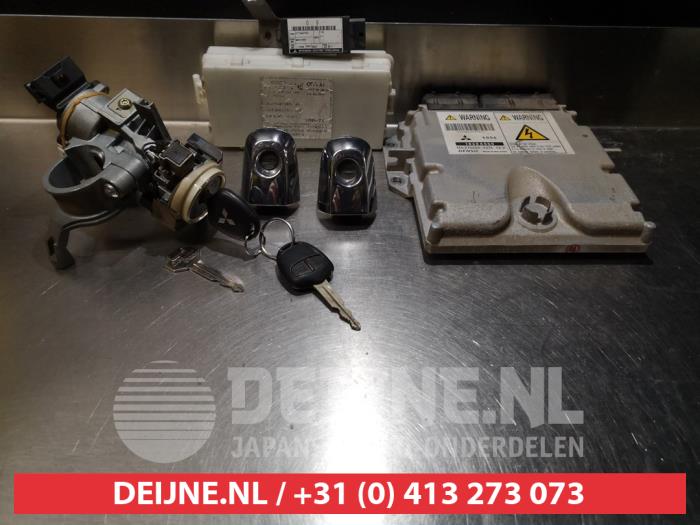 Gebruikte Computer Motormanagement Mitsubishi L-200 2.5 TDI Prijs € 150,00 Margeregeling aangeboden door V.Deijne Jap.Auto-onderdelen BV