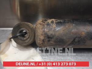 Hyundai Terracan Fronts shock absorber, left O322016 photo 2