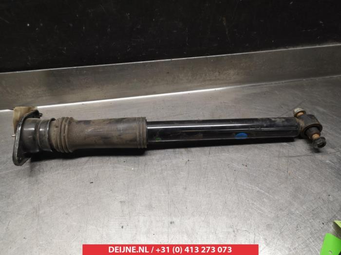 Hyundai IX35 Rear shock absorber, right O379141