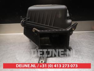 Kia Magentis Luchtfilterhuis O357017 foto 2