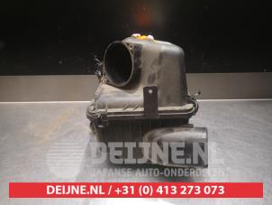 Kia Carens Luftfiltergehäuse O357023 foto 2