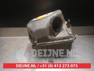 Kia Carens Luftfiltergehäuse O357023 foto 3
