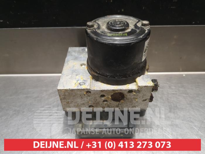 Kia Carens ABS Pomp O337854