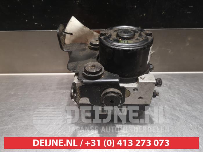 Gebruikte ABS Pomp Kia Cerato 1.5 CRDi 16V Prijs € 50,00 Margeregeling aangeboden door V.Deijne Jap.Auto-onderdelen BV