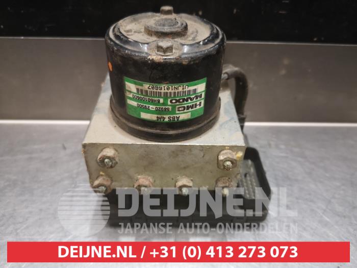 Gebruikte ABS Pomp Hyundai Coupe 2.0i F,FX 16V Prijs € 50,00 Margeregeling aangeboden door V.Deijne Jap.Auto-onderdelen BV