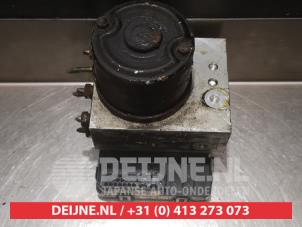 Hyundai Elantra ABS Pomp O337408 foto 4