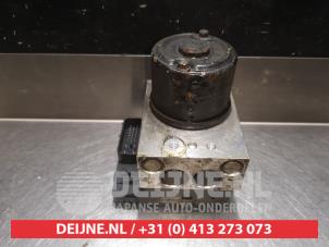 Hyundai Elantra ABS Pomp O337408 foto 3
