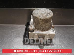 Hyundai I30 ABS Pomp O337455 foto 2