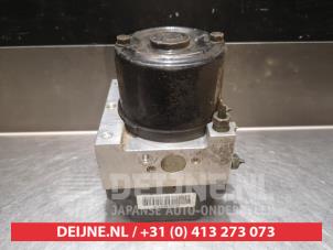 Gebruikte ABS Pomp Kia Rio (DC22/24) 1.5 16V Prijs € 40,00 Margeregeling aangeboden door V.Deijne Jap.Auto-onderdelen BV