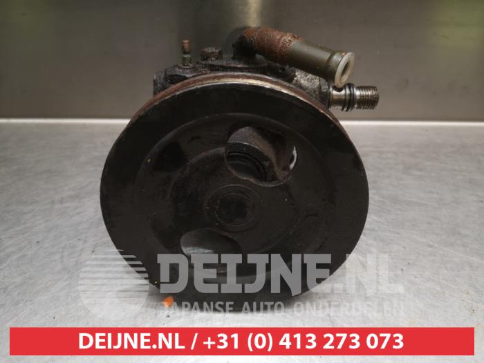 Gebruikte Servopomp Mitsubishi Eclipse (D2) 2.0 16V 4x4 Prijs € 25,00 Margeregeling aangeboden door V.Deijne Jap.Auto-onderdelen BV