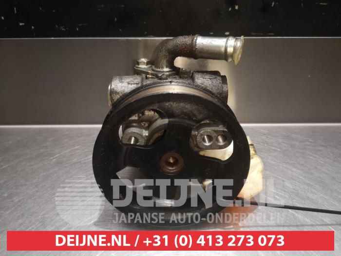 Gebruikte Pomp Servo Mitsubishi Lancer Sports Sedan (CY/CZ) 2.0 DI-D 16V Prijs € 35,00 Margeregeling aangeboden door V.Deijne Jap.Auto-onderdelen BV