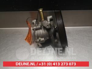 Mitsubishi Carisma Lenkkraftverstärker Pumpe O331534 foto 3