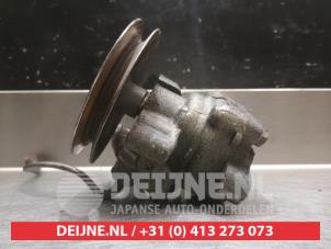Mitsubishi Galant Lenkkraftverstärker Pumpe O331510 foto 2