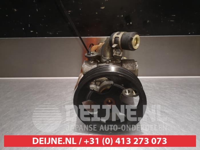 Gebruikte Servopomp Mitsubishi Grandis (NA) 2.0 DI-D 16V Prijs € 50,00 Margeregeling aangeboden door V.Deijne Jap.Auto-onderdelen BV