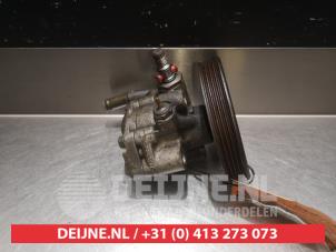 Mazda MX-5 Power steering pump O330837 photo 2