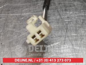 Mazda 6 ABS-Sensor O327108 foto 3