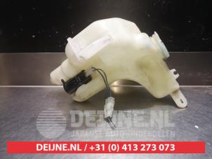 Mazda MX-5 Scheibensprühertank vorne O340385 foto 2