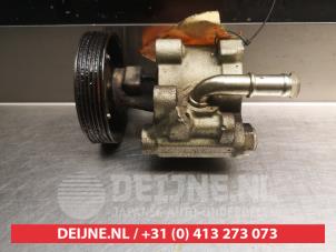 Mitsubishi Carisma Lenkkraftverstärker Pumpe O331538 foto 2