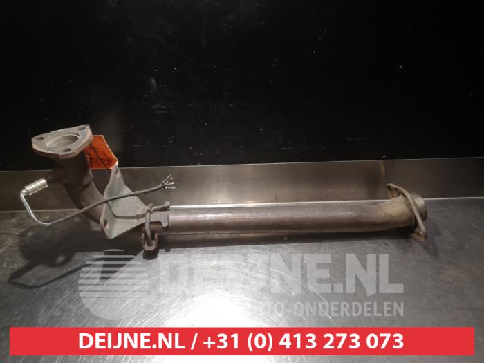 Gebruikte Uitlaat voorpijp Mazda 323 Fastbreak (BJ14) 1.8 GLX,GT 16V Prijs € 25,00 Margeregeling aangeboden door V.Deijne Jap.Auto-onderdelen BV