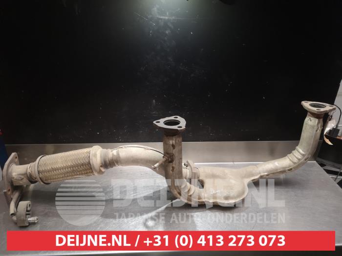 Gebruikte Voorpijp Uitlaat Mazda Xedos 9 2.0i V6 24V Prijs € 50,00 Margeregeling aangeboden door V.Deijne Jap.Auto-onderdelen BV