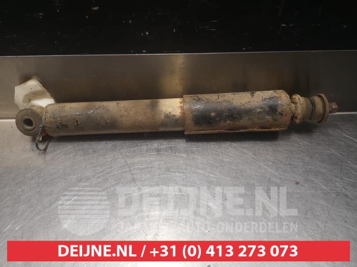 Mitsubishi L200 Stoßdämpfer links vorne O322062