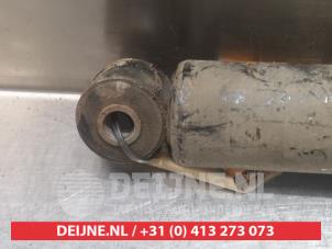 Mitsubishi L200 Schokdemper rechts-voor O322165 foto 2