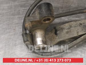 Mazda 323 ABS Sensor O327082 photo 2