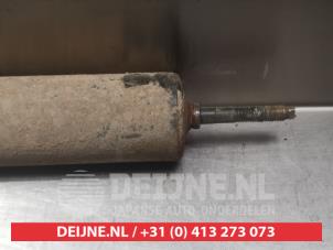 Mitsubishi Pajero Schokdemper rechts-achter O393454 foto 3