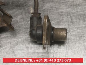 Mazda 323 ABS Sensor O327075 photo 3
