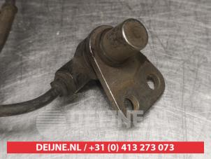 Mazda 323F ABS Sensor O327078 photo 2