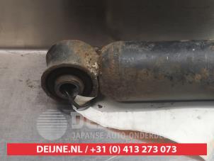 Mitsubishi Pajero Stoßdämpfer rechts hinten O379554 foto 2
