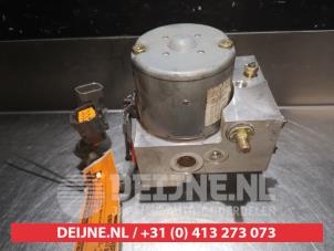 Mazda MX-5 ABS Pomp O337244 foto 4