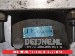 Mazda Demio ABS Pomp O337257 foto 4