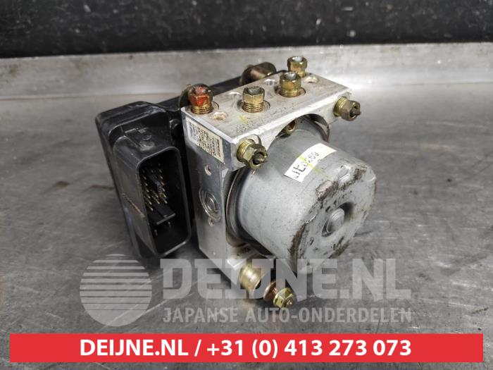 Gebruikte ABS Pomp Mazda Demio (DW) 1.5 16V Prijs € 50,00 Margeregeling aangeboden door V.Deijne Jap.Auto-onderdelen BV