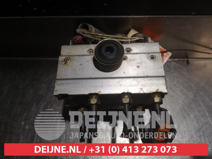 Mazda Demio ABS pump O337251