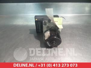 Mazda 2 ABS Pomp O337279 foto 2