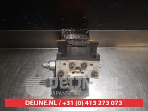 Gebruikte ABS Pomp Mazda RX-8 (SE17) 1.3 Renesis Prijs € 50,00 Margeregeling aangeboden door V.Deijne Jap.Auto-onderdelen BV