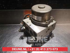 Mitsubishi Galant ABS Pomp O338016 foto 3