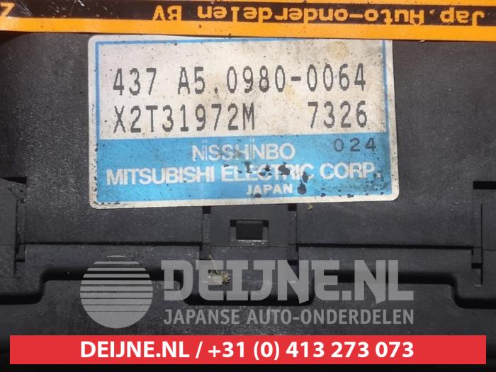 ABS Pomp van een Mitsubishi Galant Wagon (EA/EC) 2.0 16V 1998