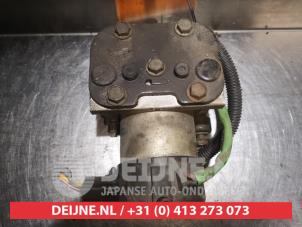 Gebruikte ABS Pomp Mazda 323 F (BA14) 2.0i V6 24V GLX,GT Prijs € 65,00 Margeregeling aangeboden door V.Deijne Jap.Auto-onderdelen BV