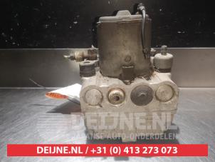 Gebruikte ABS Pomp Mazda MPV (LV12/52) 2.5 TD LX,GLX 12V Prijs € 35,00 Margeregeling aangeboden door V.Deijne Jap.Auto-onderdelen BV