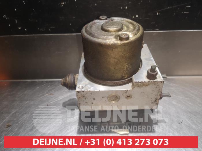 Mazda Premacy ABS Pumpe O337261